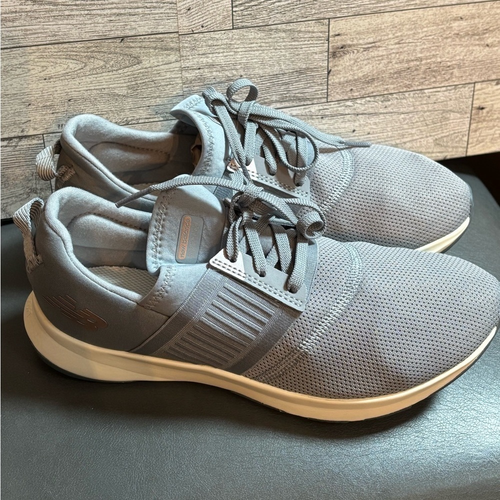 New Balance Nergize Womens 7 Gray White Shoes Sneakers Athletic Running Casual